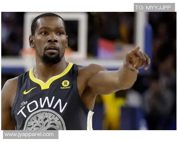 网友：没有GOAT库里你倒是拿个总冠军啊？杜兰特：你赢了