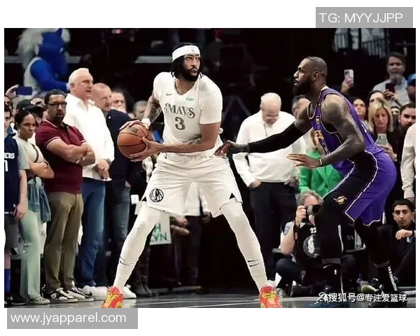 詹姆斯加盟独行侠？一换一震撼交易方案，西部格局大变天